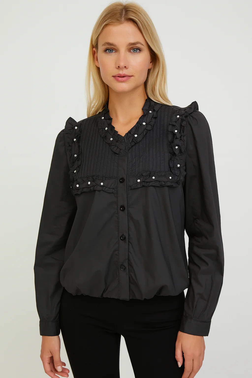 MODEST TOPS